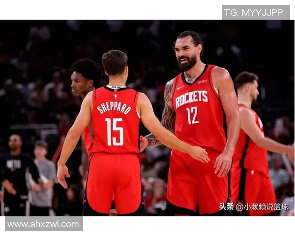 2018年NBA季后赛独行侠与火箭的激烈对决回顾与分析