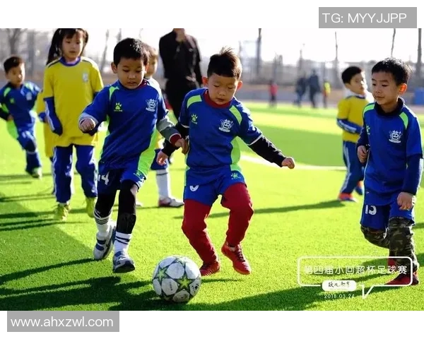 塞罗与罗萨体育的激烈对决揭示足球战术的精彩与魅力