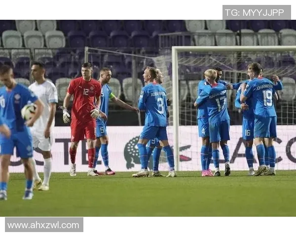 格勒诺布与阿雅的精彩对决揭示法甲联赛的激烈竞争与球队实力较量 格勒诺布与阿雅的精彩对决揭示法甲联赛的激烈竞争与球队实力较量